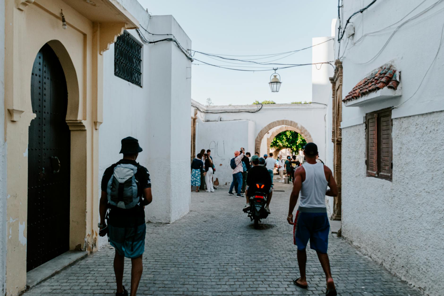 Using WhatsApp in Morocco Without Wi-Fi: The Ultimate Guide